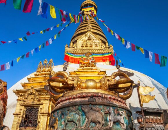 A Journey Through the Enchanting Himalayas with Gokyo Tour